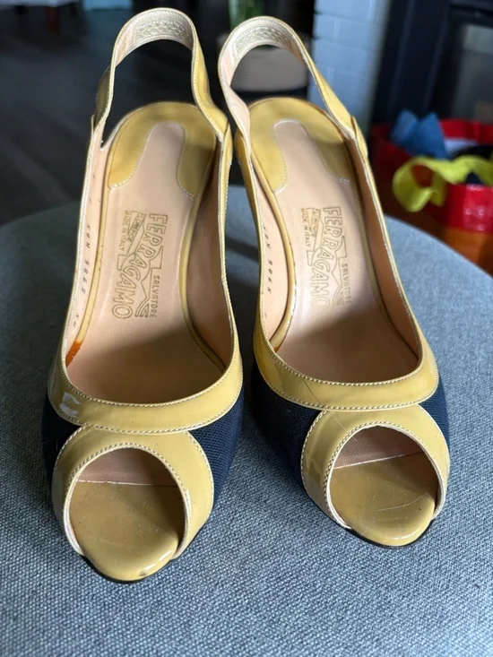 Vintage Salvatore Ferragamo Women’s Heels - Picture 1 of 5